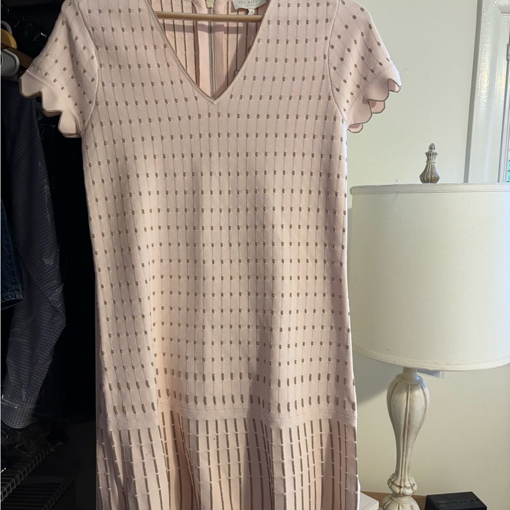 Ted Baker Elegant Pink Scalloped Dress - Picture 4 of 4
